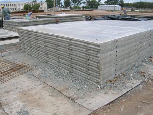 Prenova Premoldeado in situ El Sistema de premoldeados combinables se basa en el moldeo en batería de paneles de hormigón armado macizos o con alma de poliestireno expandido.