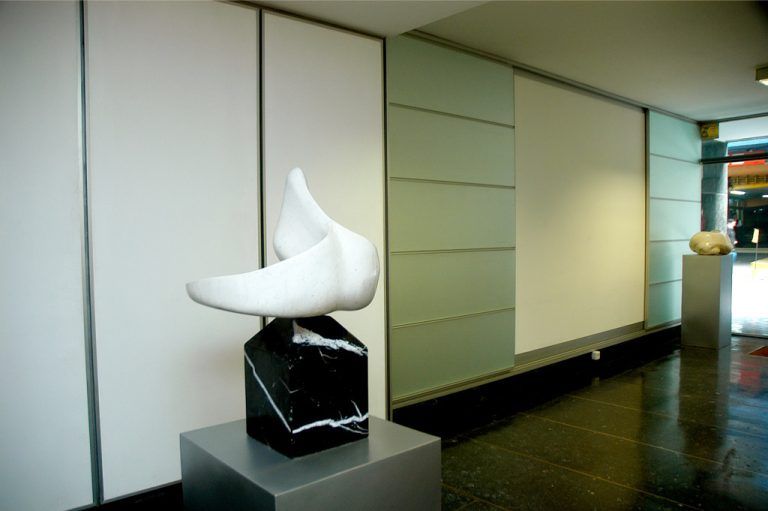 Espejo Opacid hall Edificio Febo 768x511