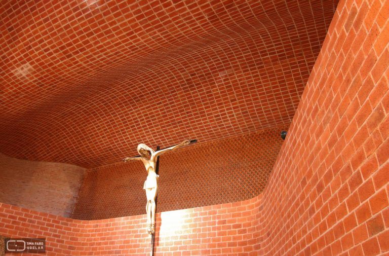 Eladio Dieste Iglesia Cristo Obrero Just Crea 011 768x505
