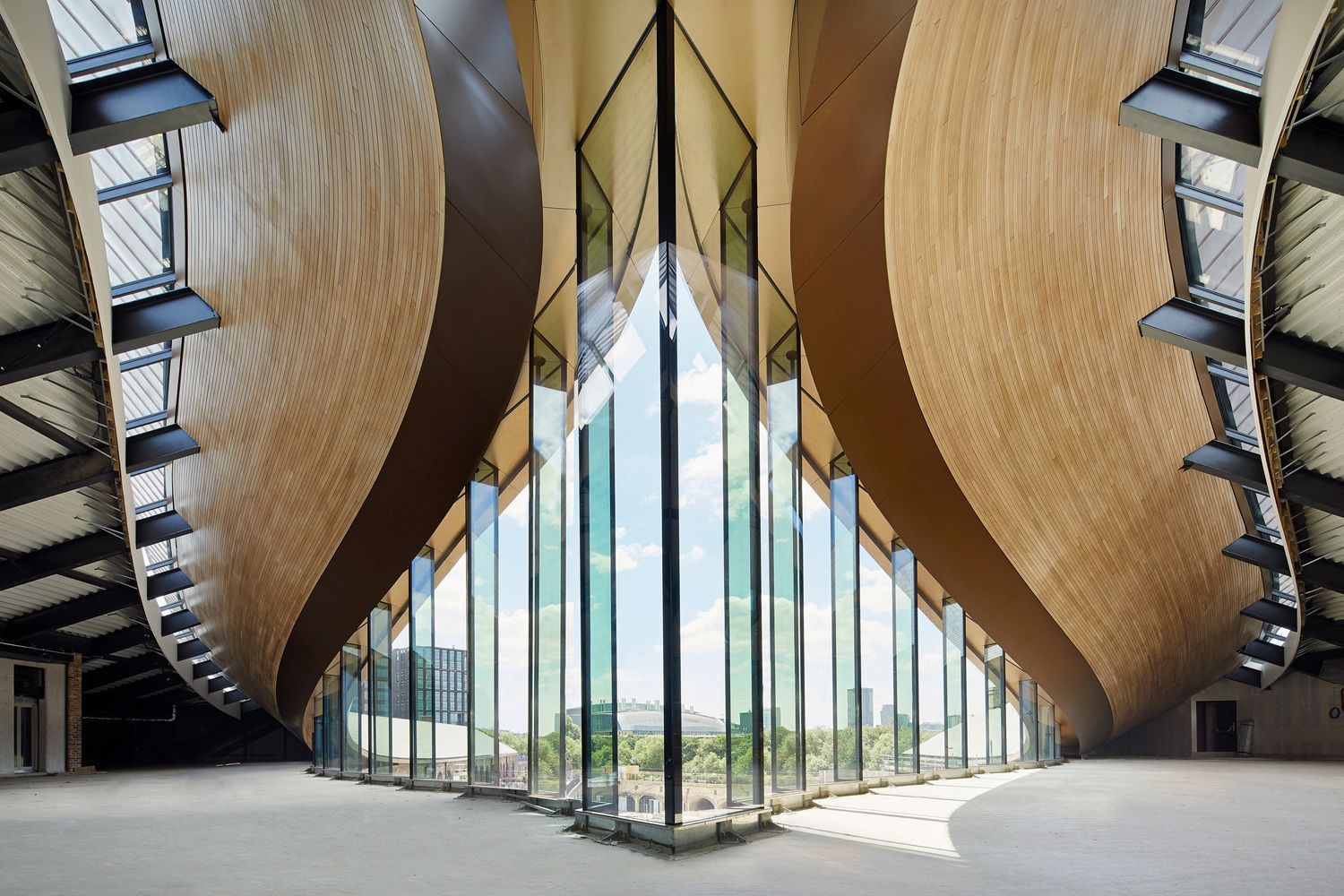 Patio de distribucion de carbon Heatherwick Studio Just Crea 003 1
