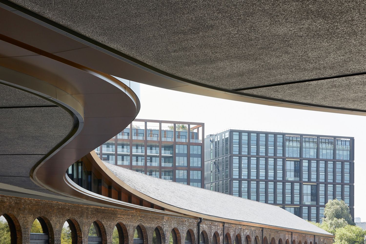 Patio de distribucion de carbon Heatherwick Studio Just Crea 007 1