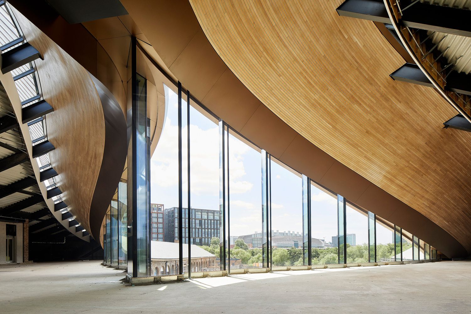 Patio de distribucion de carbon Heatherwick Studio Just Crea 010