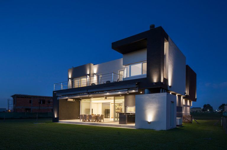 12 AM CASA 768x507
