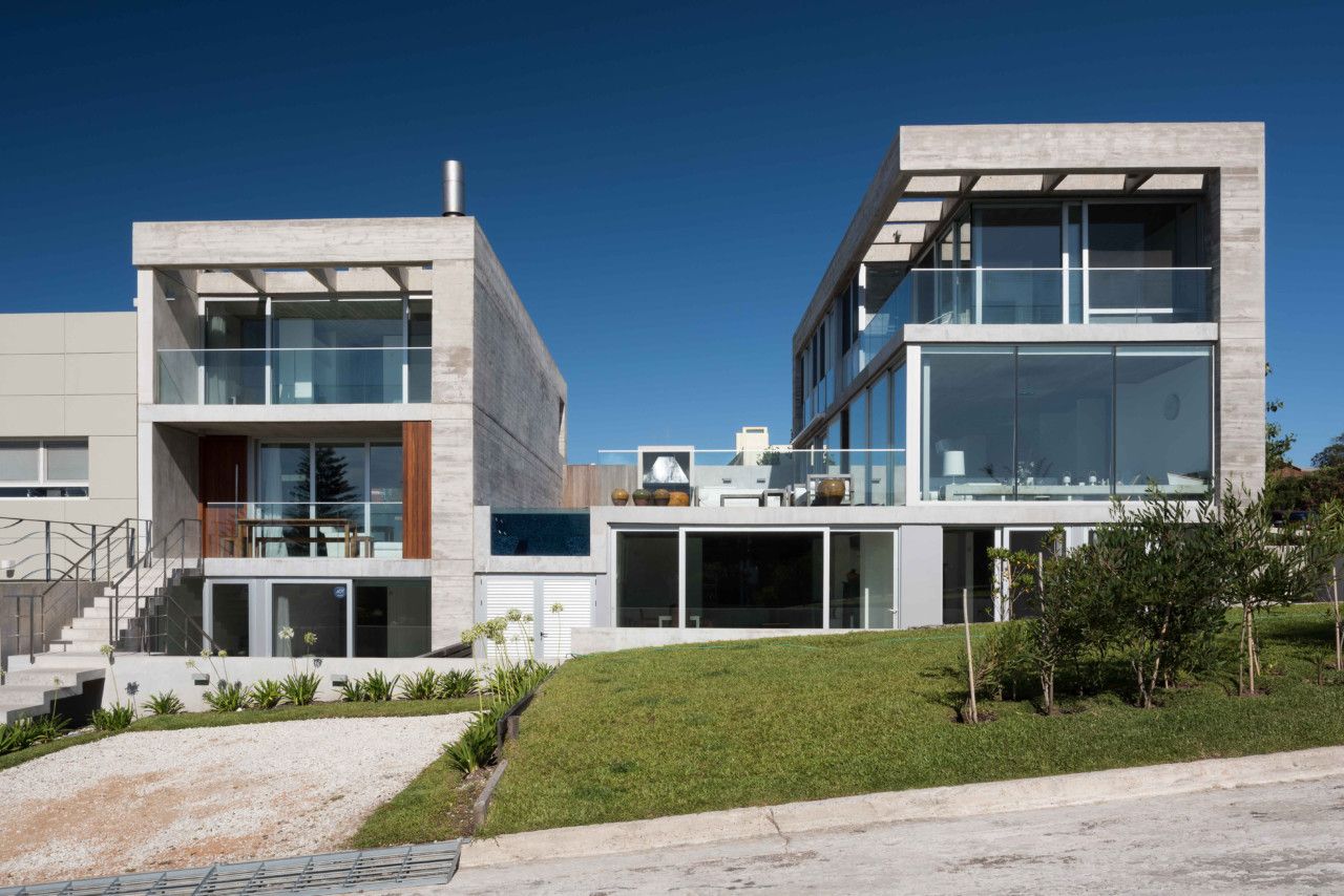 5 La Casa Iluminada