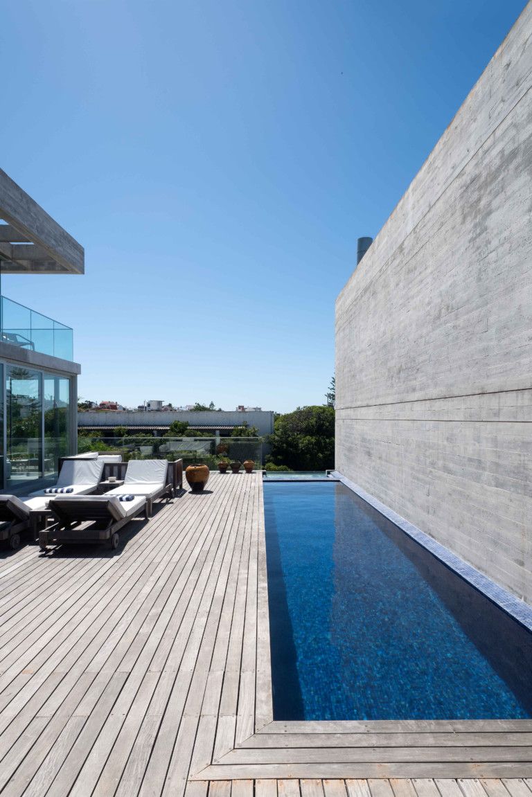 6 La Casa Iluminada