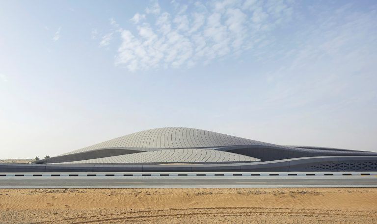 02 ZHA BEEAH HQ Sharjah UAE ©HuftonCrow lowres 1 768x457