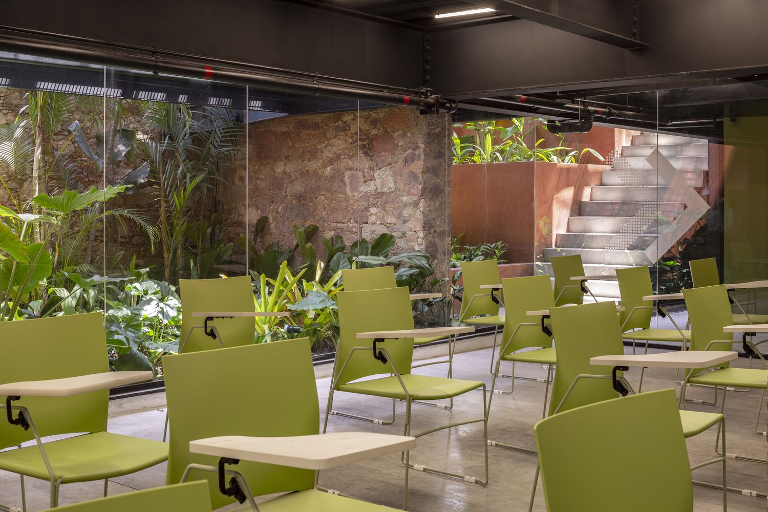 19 Cassina Credits Joana Franca