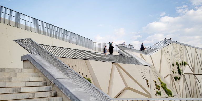 escaleras y mirador vela external reference architects 1 768x384