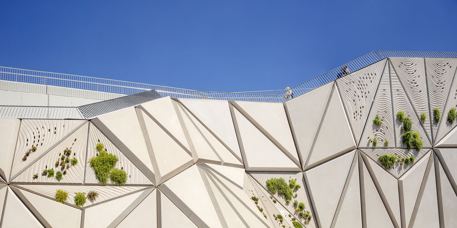 escaleras y mirador vela external reference architects 11