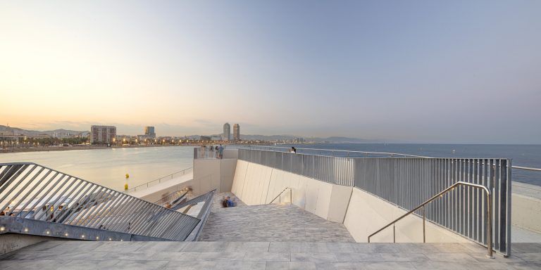 escaleras y mirador vela external reference architects 7 768x384