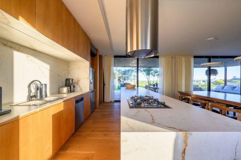 casa negra ar arquitectos 16 768x511