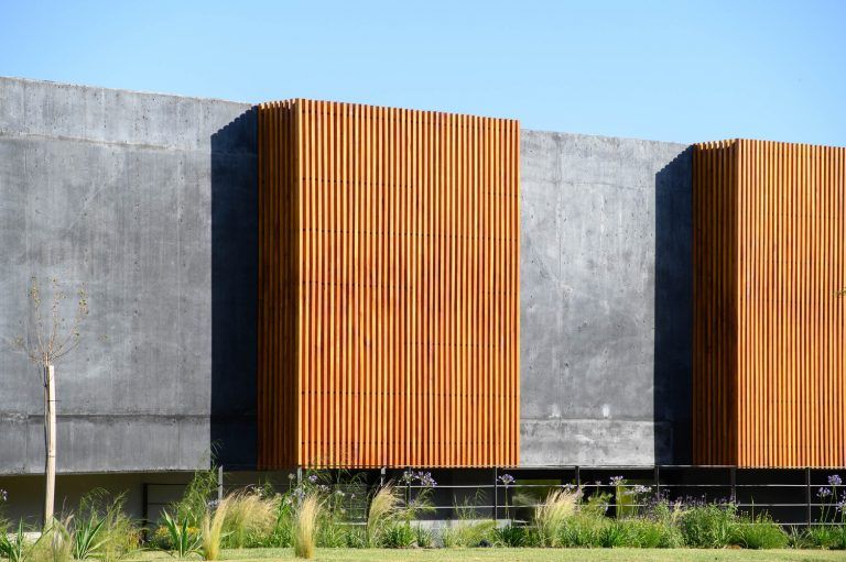 casa negra ar arquitectos 9 768x511