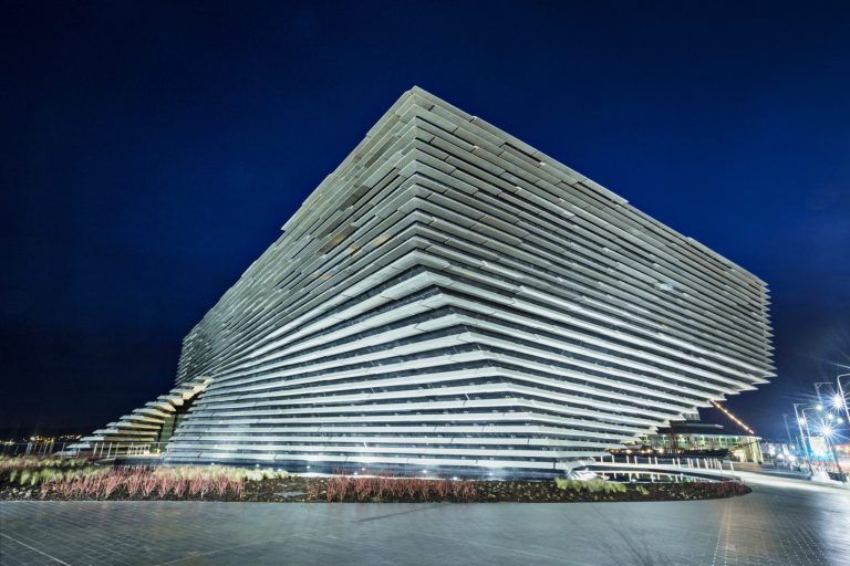 V A Dundee Dec 2017 images10 scaled 1 768x512