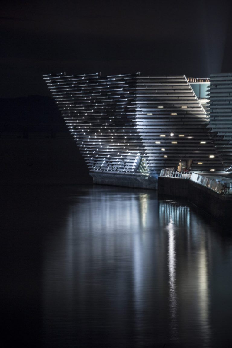 V A Dundee Dec 2017 images12 scaled 1 768x1151