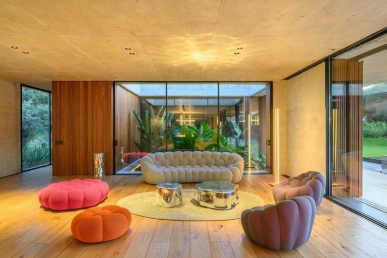estudio montevideo el bosque argentina gonzalo viramonte designboom 010 818x545 1 768x512