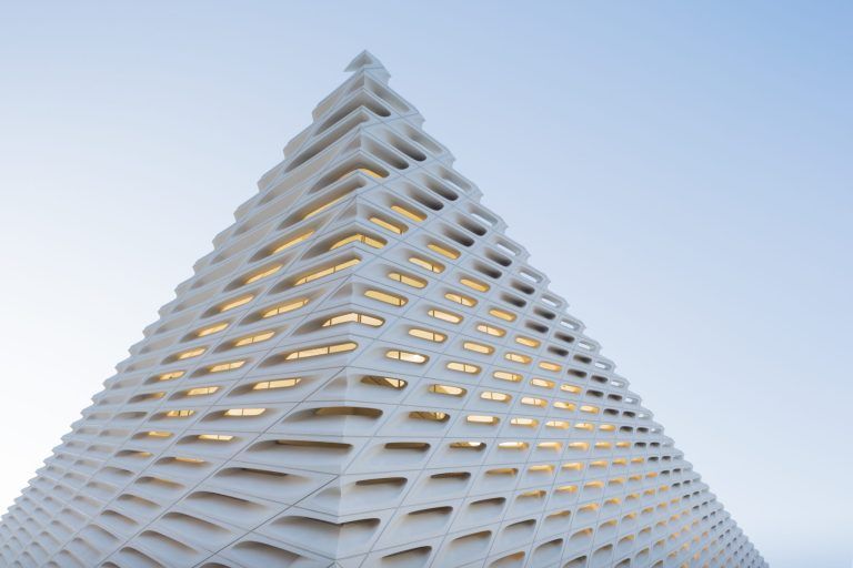 1529530351611The Broad photo by Iwan Baan 3725 2048x1365 1 768x512