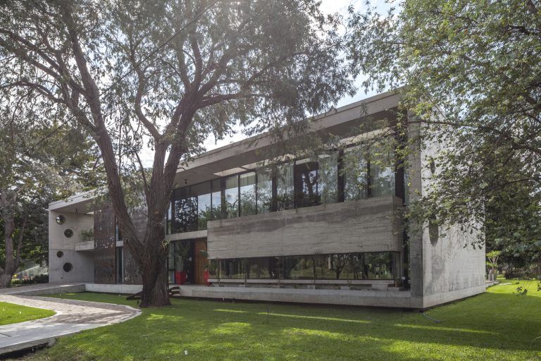Casa HK MCL Studio 10 768x512