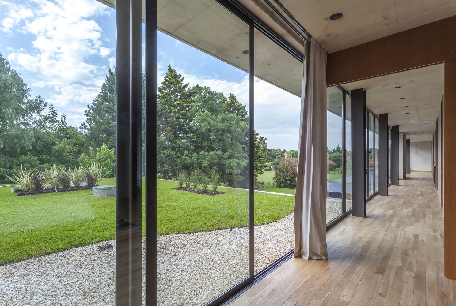Casa HK MCL Studio 16