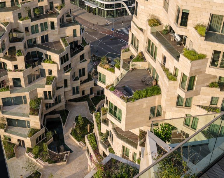 MVRDV Valley 29 © Ossip van Duivenbode1 768x610
