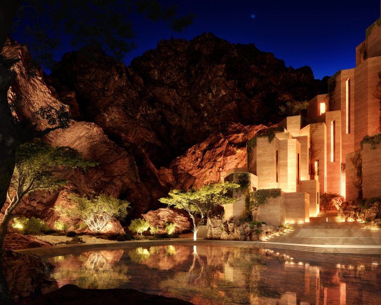 siranna neom hotel just crea 12 768x614