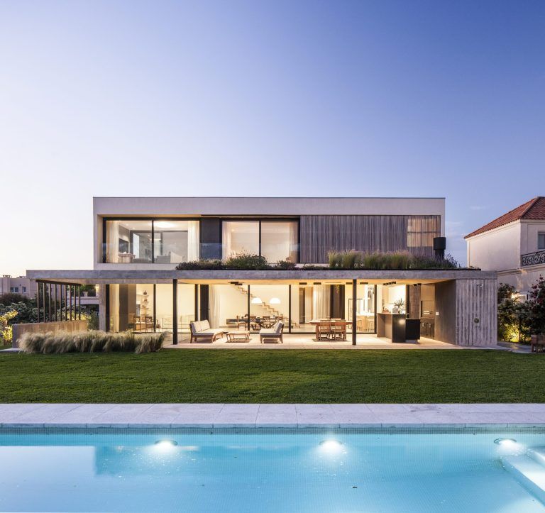R Contrafrente 3 scaled 1 768x723