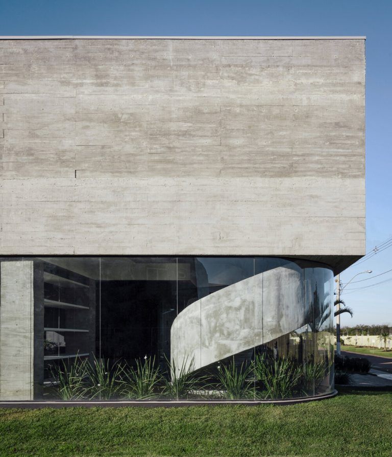 CASAILHAS12 768x894
