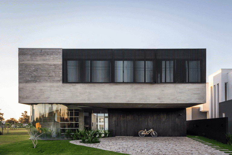 GIF FACHADA PRINCIPAL 768x513