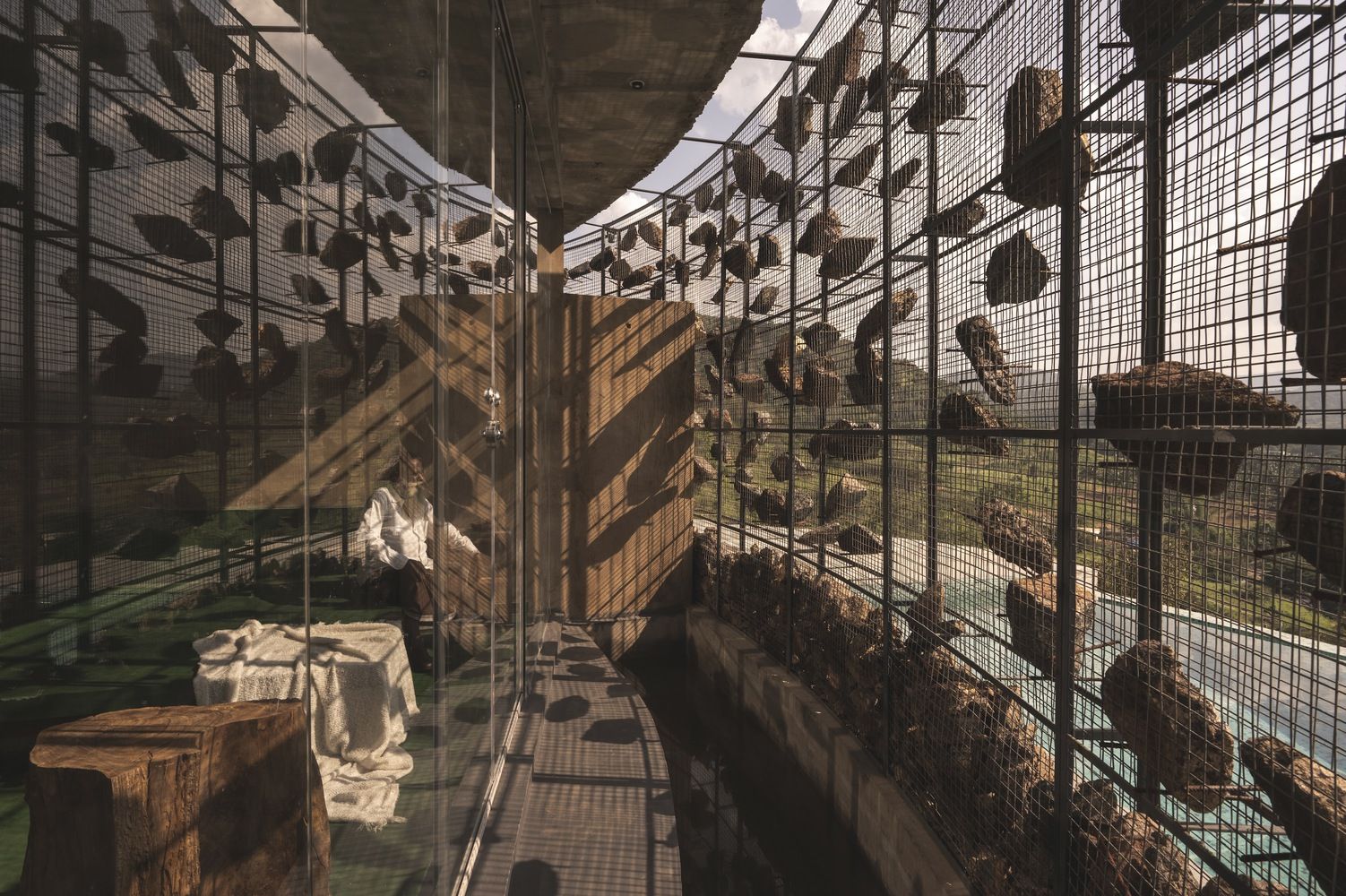 La casa del ascenso infinito 05