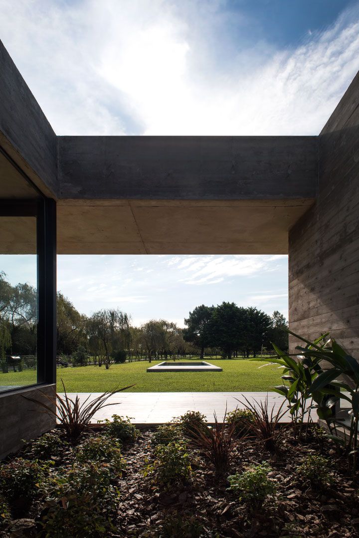 Luciano Kruk Casa Rodriguez 17