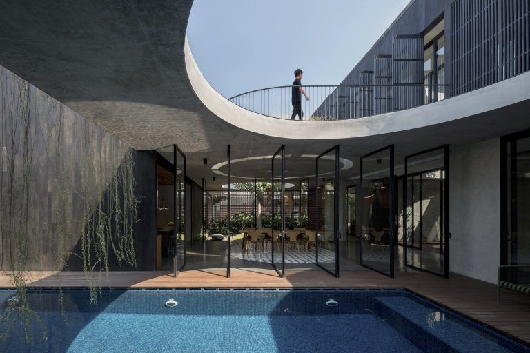 halo house tamara wibowo architects 1 768x512