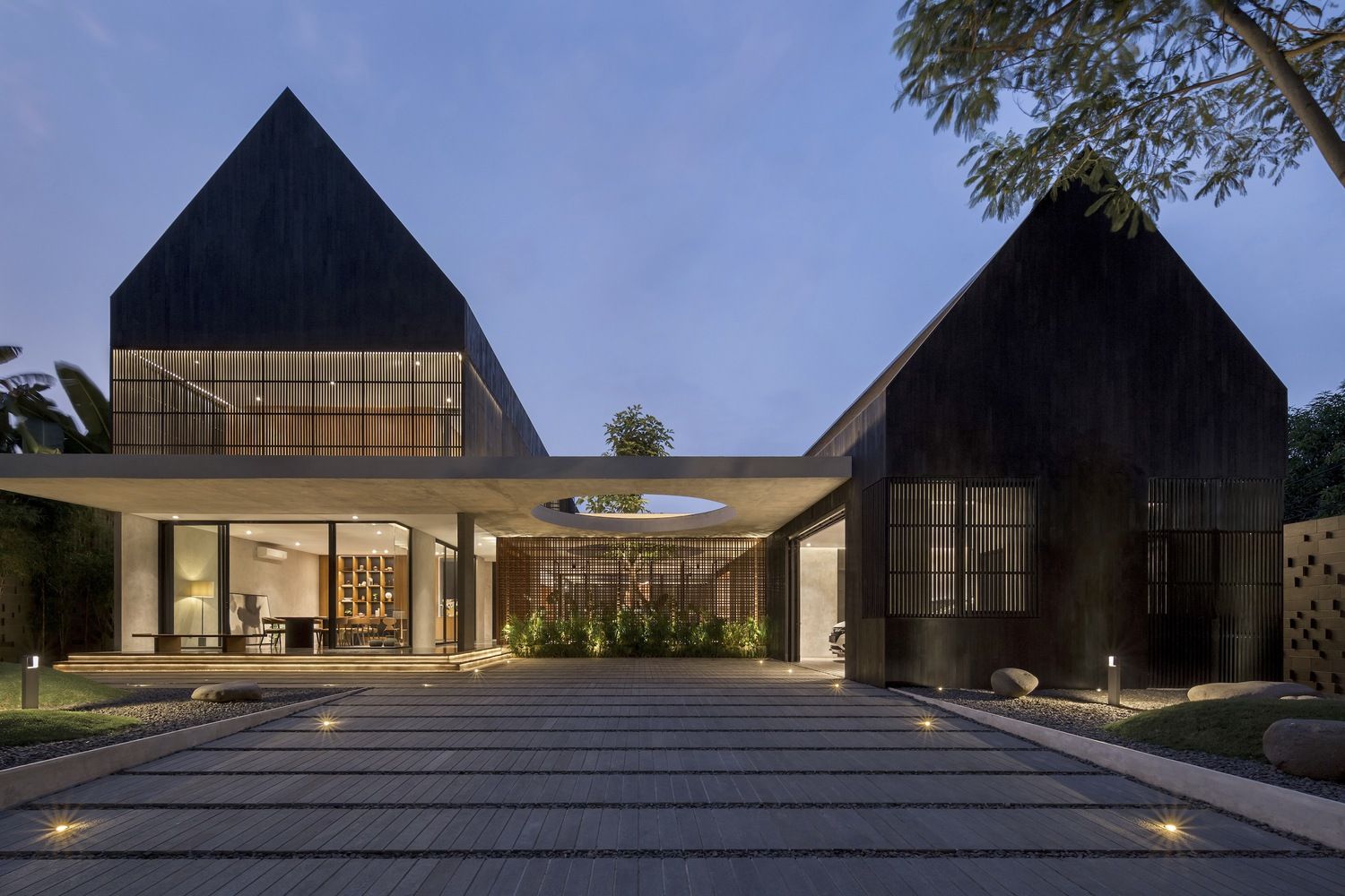 halo house tamara wibowo architects 2