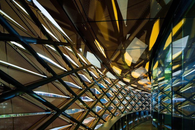 17 ZHA Infinitus Plaza Photo by Liang Xue lowres 1619x1080 1 768x512