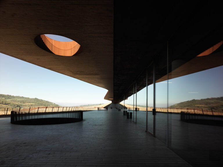 ARCHEA CANTINA ANTINORI 017  768x575