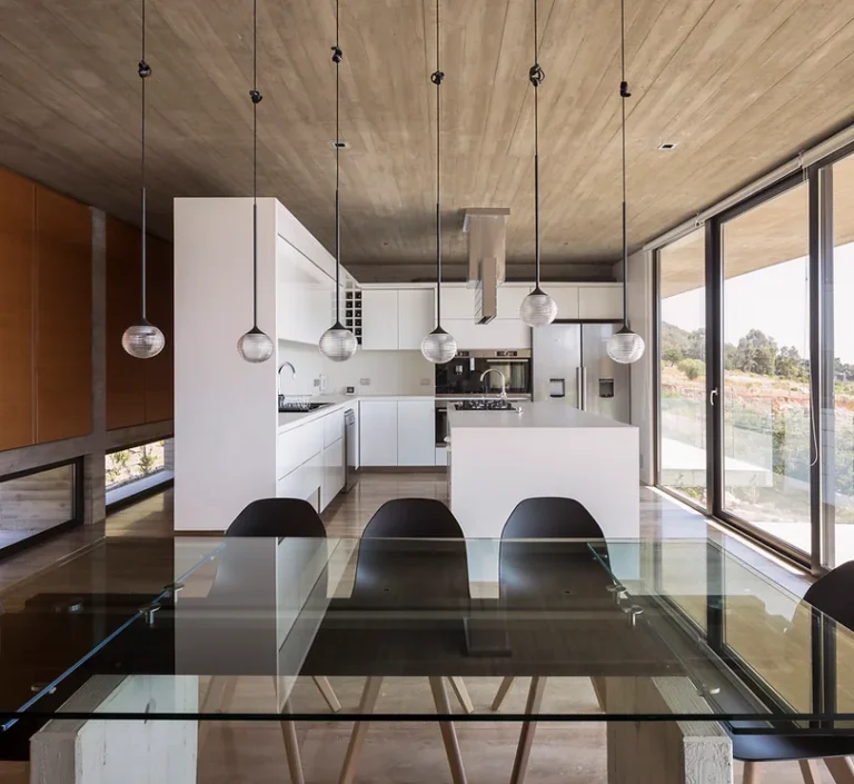 Felipe Assadi Casa H28 768x705