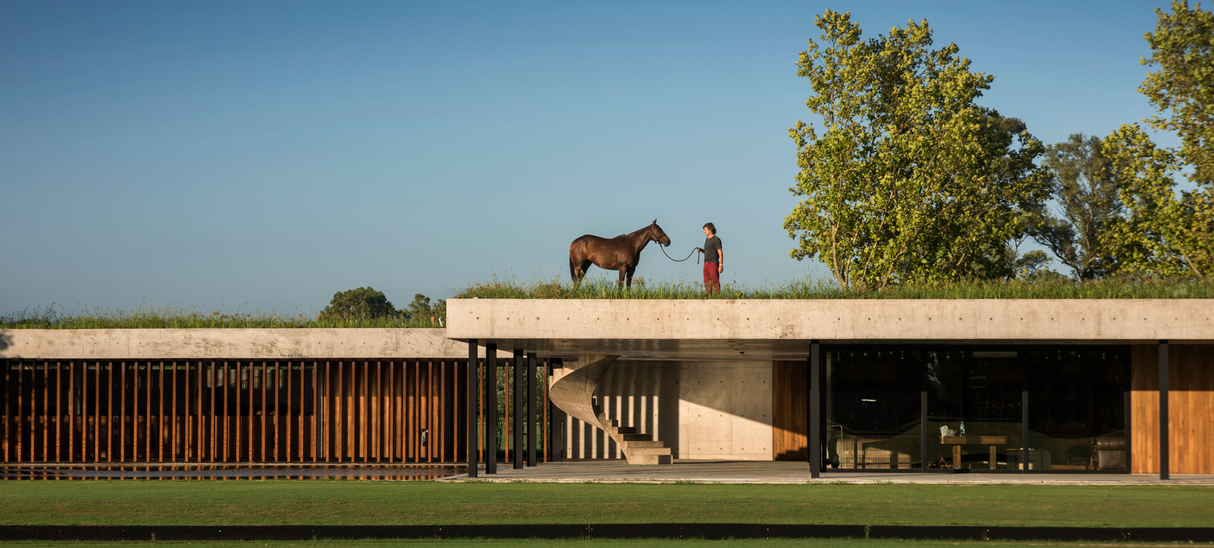 FIGUERAS POLO STABLES 13