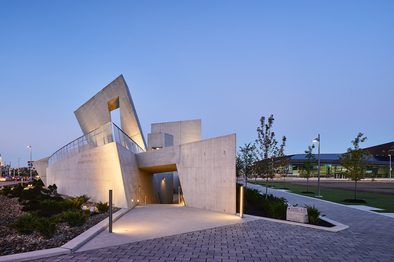 123 National Holocaust Monument