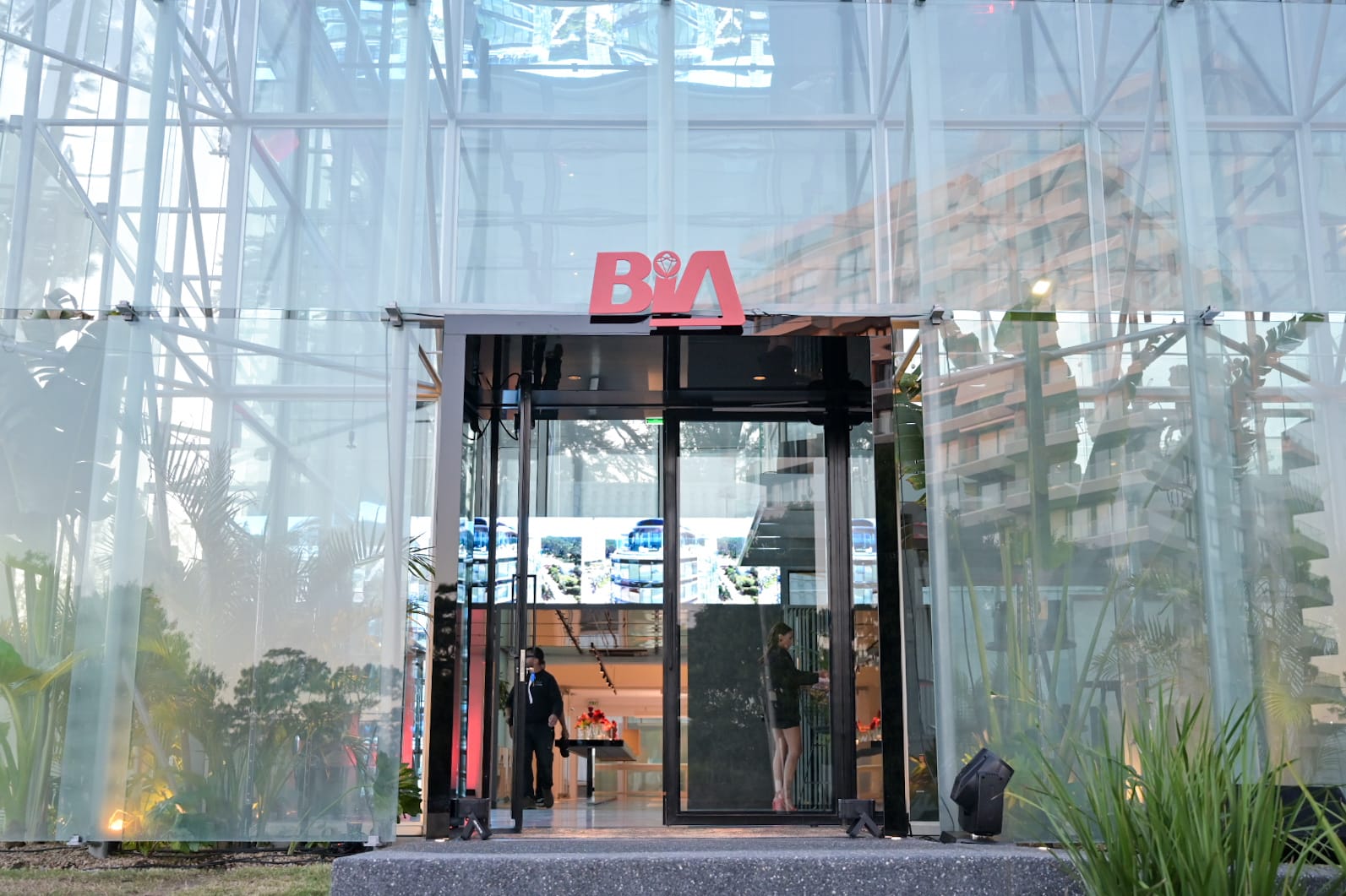 BIA Glass Pavilion 02 2