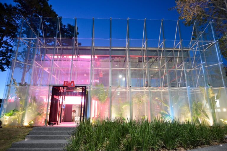 BIA Glass Pavilion 03 2 768x512
