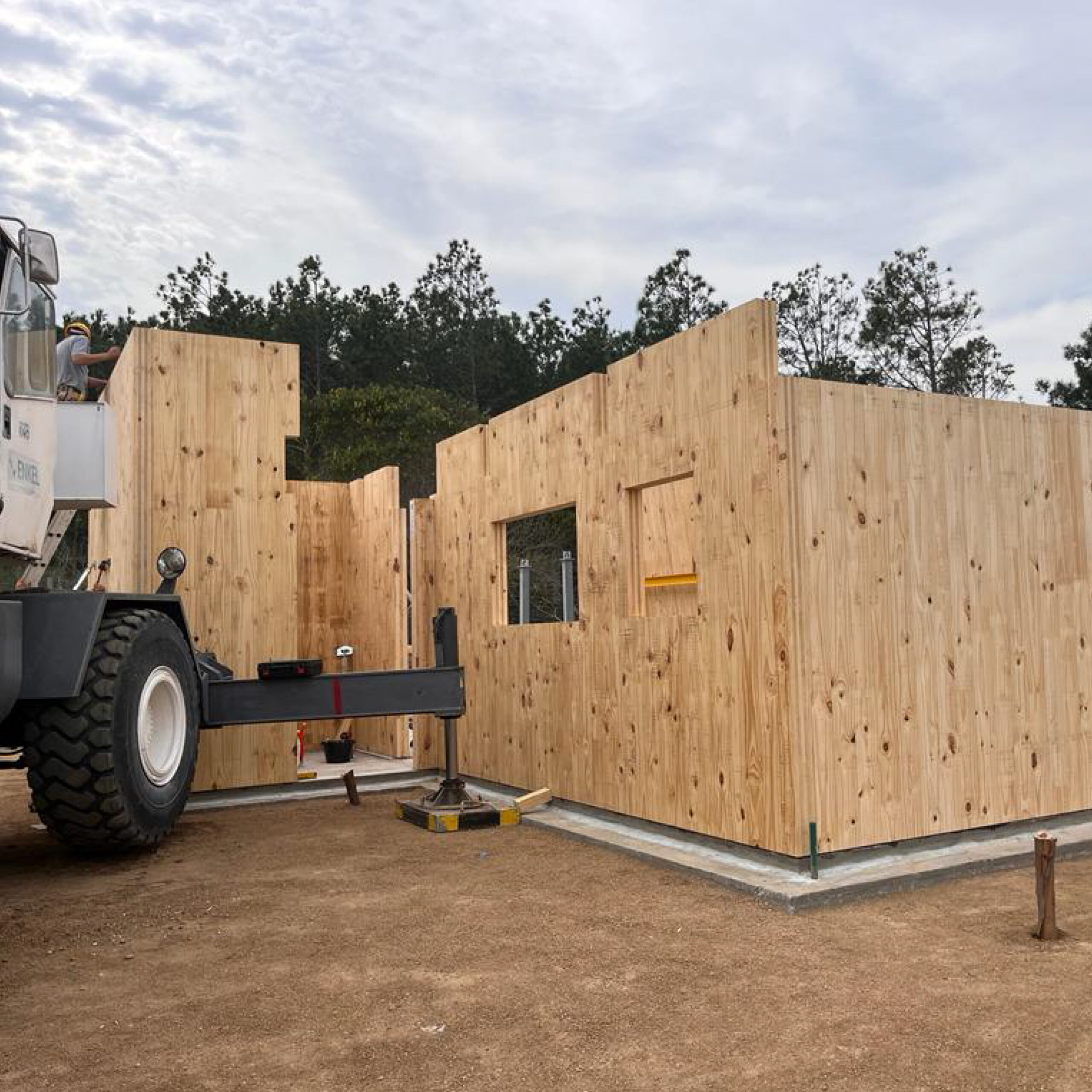Enkel Mass Timber 1