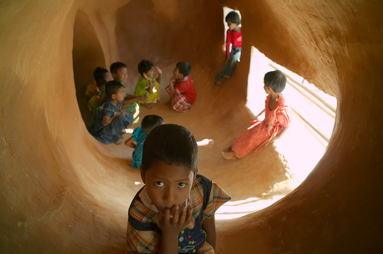 METI Handmade School 01 1