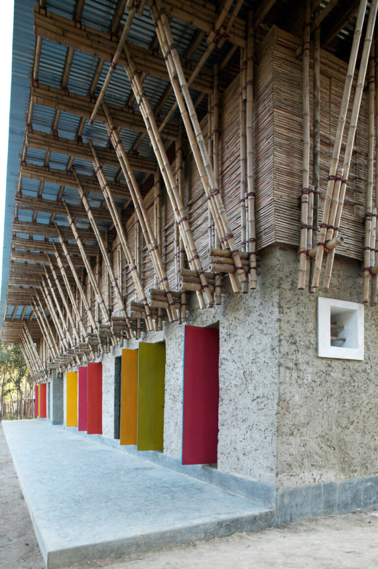 METI Handmade School 03 768x1157