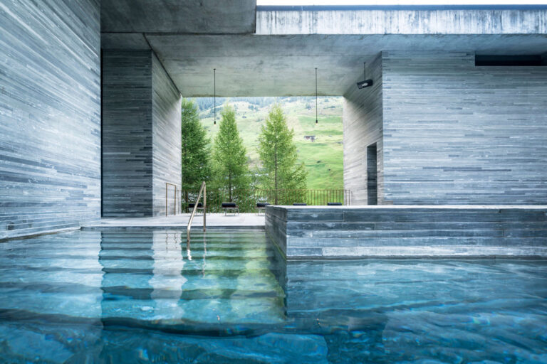 termas vals suiza scaled 1 768x512